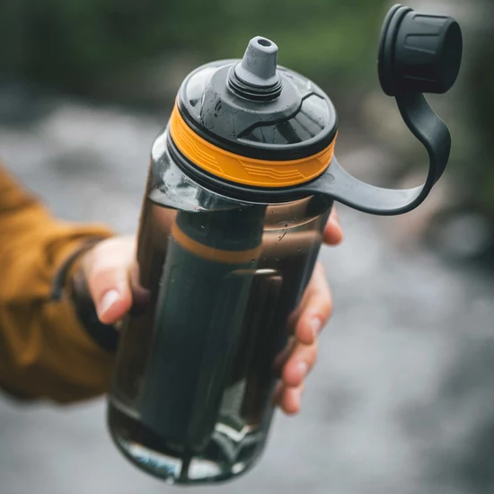 Waterfilterfles voor onderweg - veilig drinkwater voor onderweg