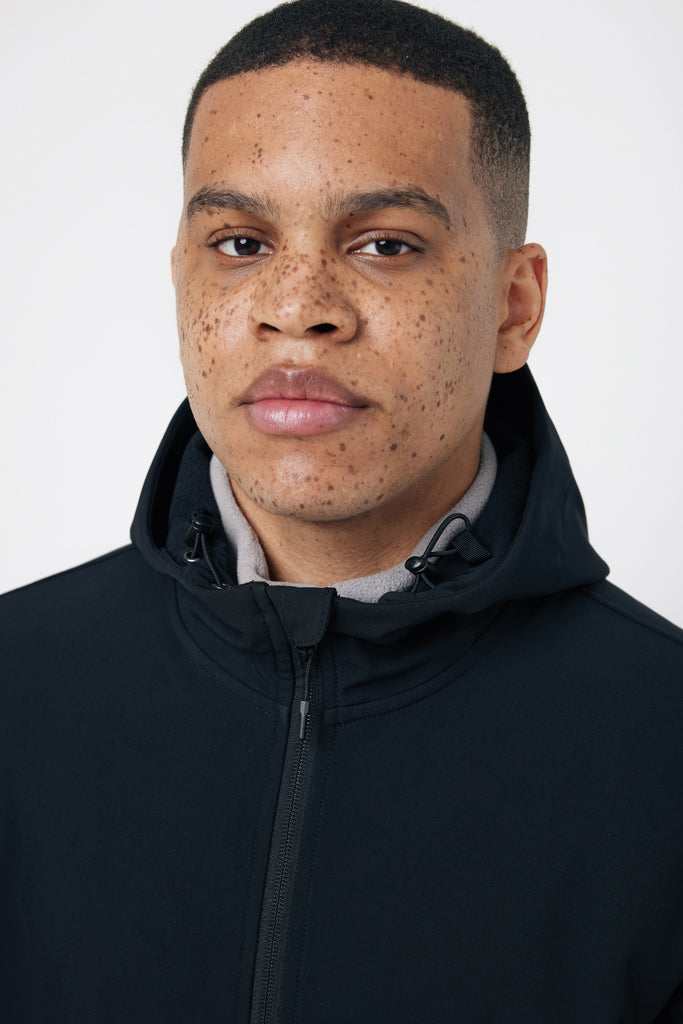 IQONIQ Makalu Softshell Jas - Voor dagelijks gebruik in wisselende weersomstandigheden.