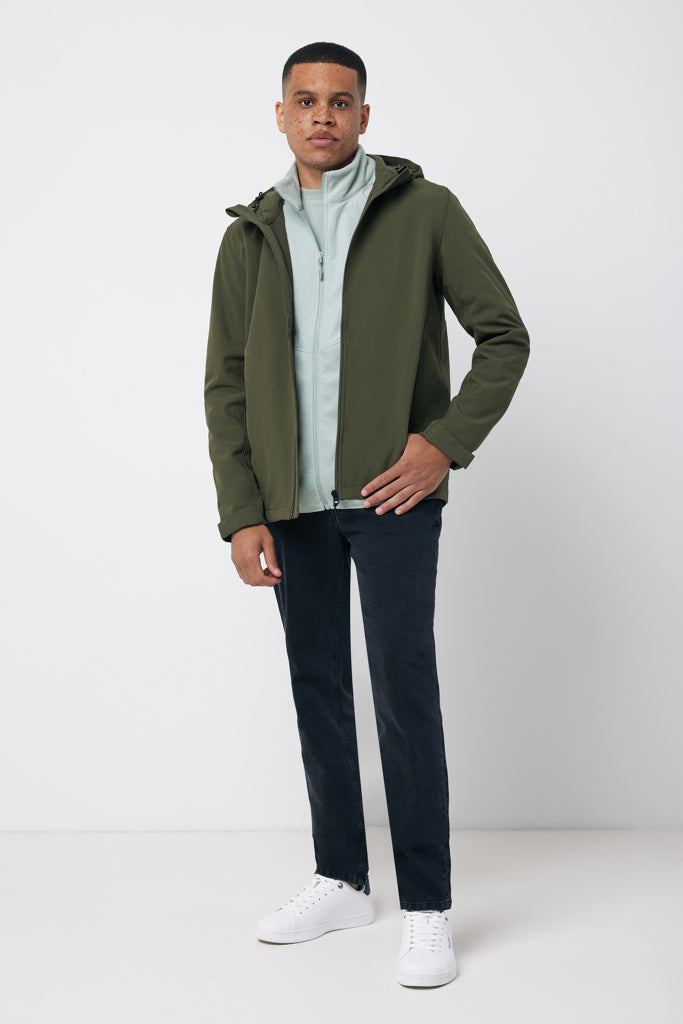 IQONIQ Makalu Softshell Jas - Voor dagelijks gebruik in wisselende weersomstandigheden.