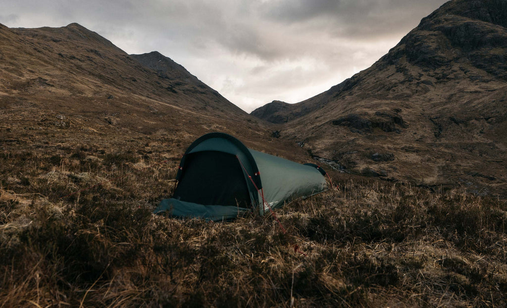 Highlander Falcon bivvy tent kampeerplek