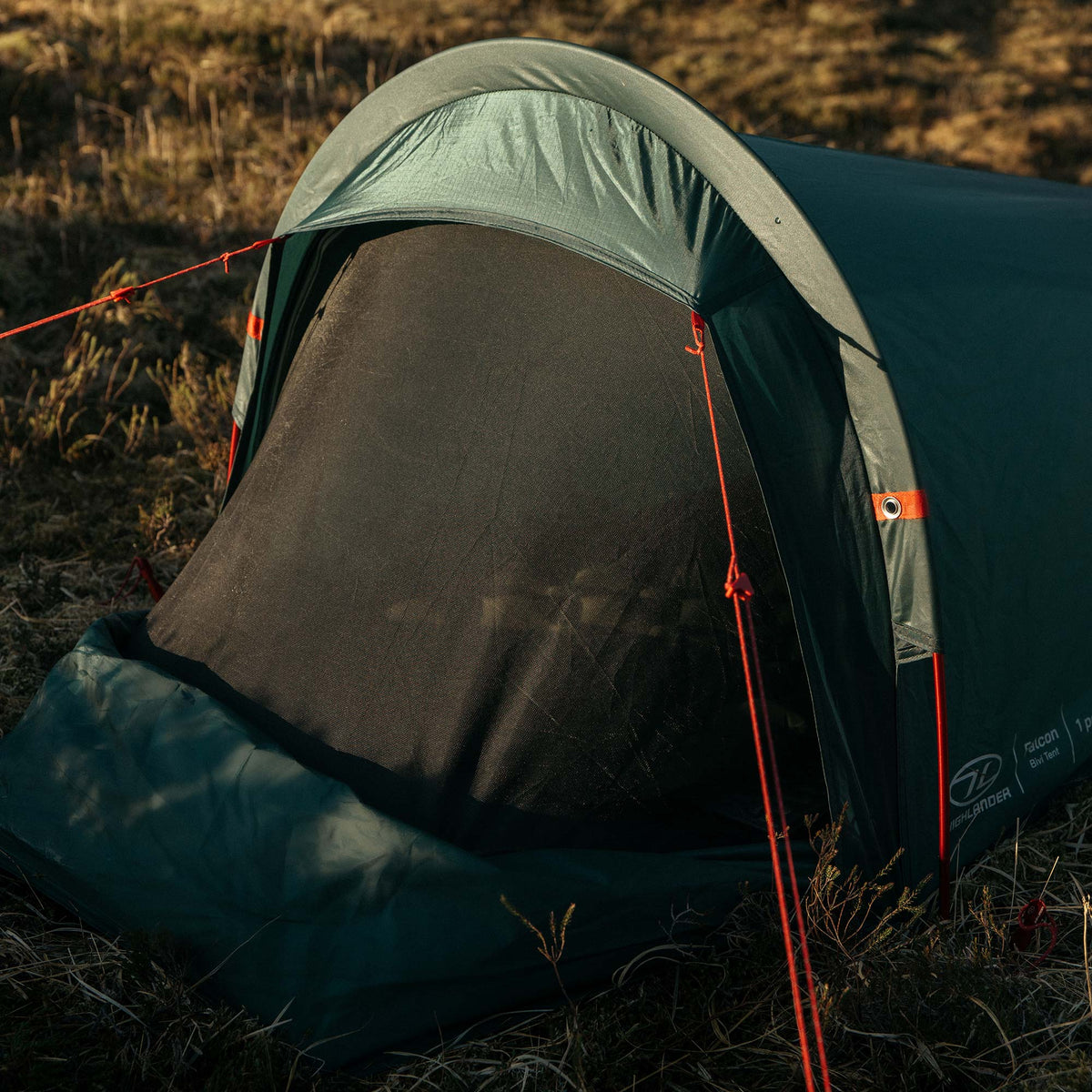 Highlander Falcon bivvy tent sfeerfoto
